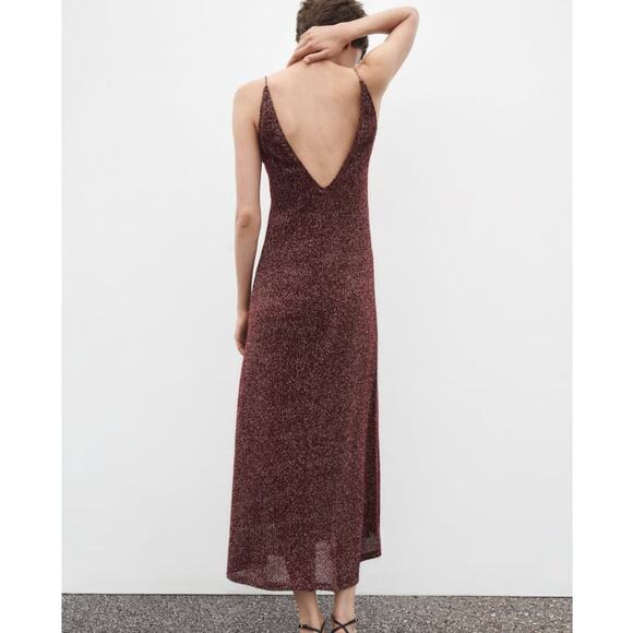 Zara LONG SPARKLY V-NECK KNIT MAXI DRESS in Maroon - Picture 2 of 12